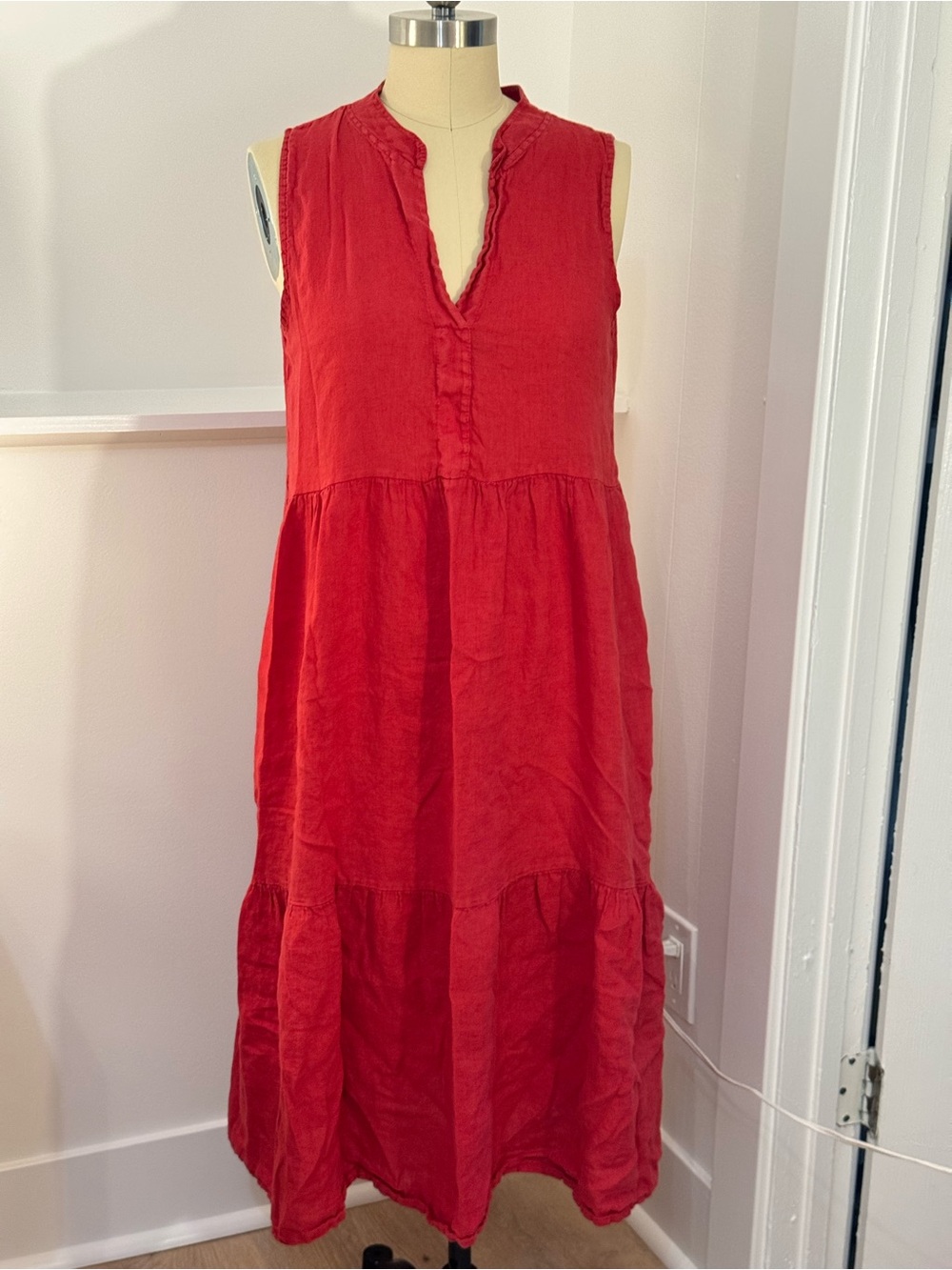 Red Italian Linen Sleeveless V-Neck Dress - Bellambra